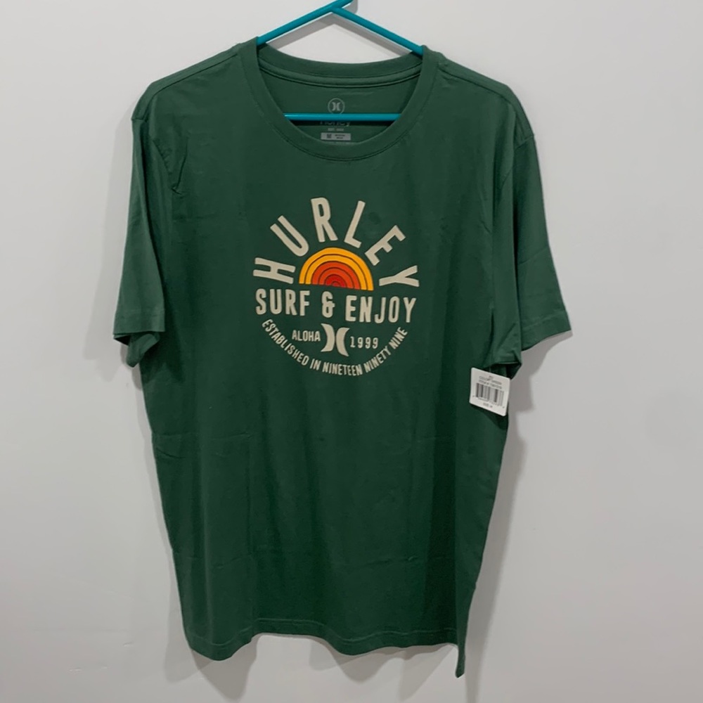 Hurley t shirt